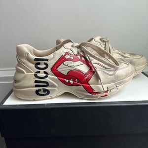 Gucci Rhyton Distressed Mouth Sneakers - White and Red Size 37.5